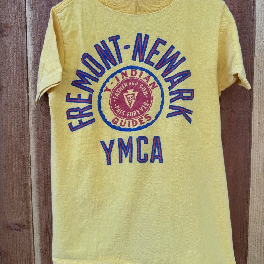 Vintage YMCA Yellow Short Sleeve Youth Sz M Tee Y-Indian Guides Fremont Newark